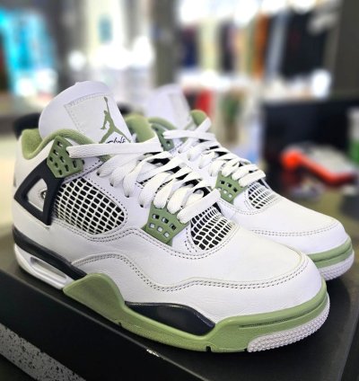 Air Jordan 4 Oil Green Seafoam