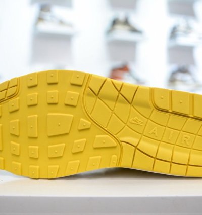 Supreme X Nike Air Max 1 87 Sp speed Yellow