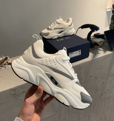 Bnwt Dior B22 Reflective White
