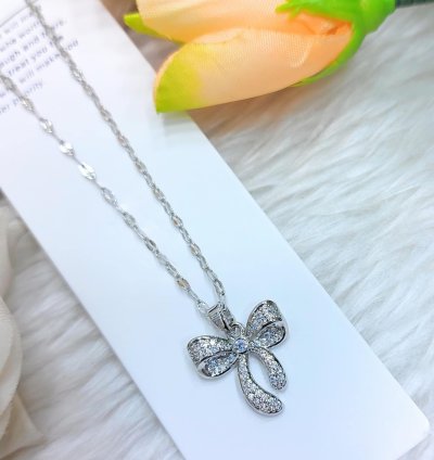 Silver Plated Ribbon Pendant