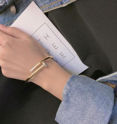 Scroo Desing Anty Gold Platd Bracelet