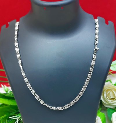 Stylish Silver Plated Chain For Man
