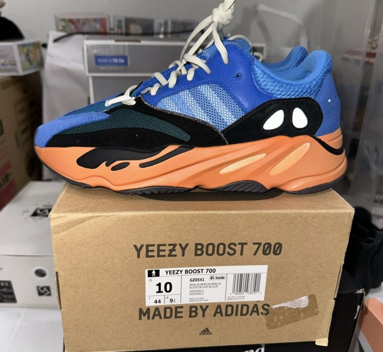 Yeezy Boost 700 Hi Res Blue
