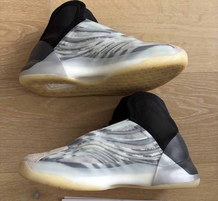 Yeezy Quantum Basketball Us 8 5