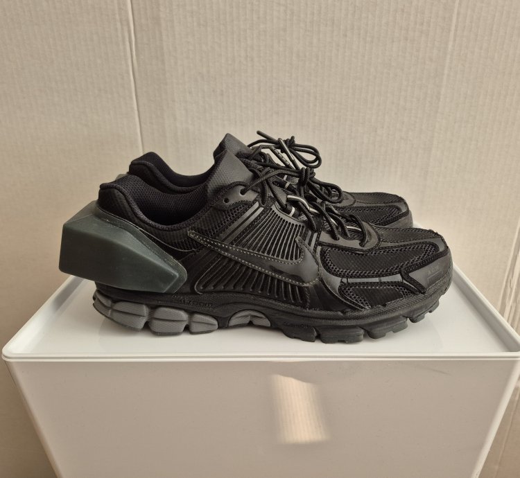Zoom Vomero 5 Acw