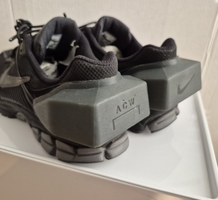 Zoom Vomero 5 Acw