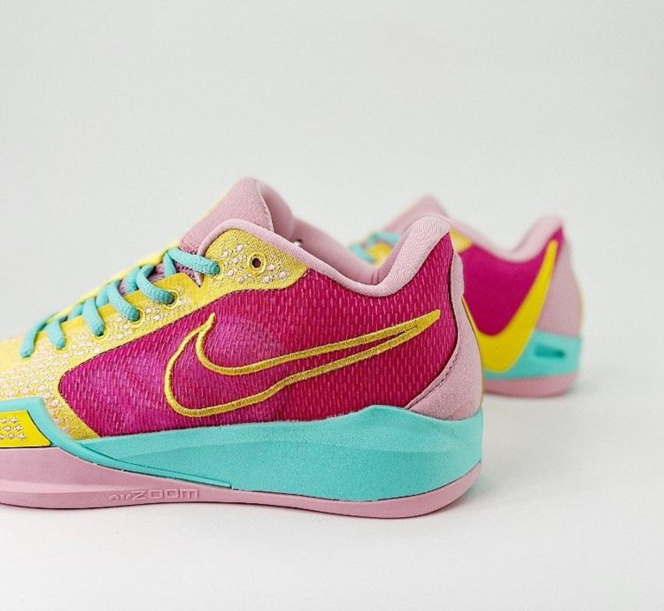 Nike Sabrina 1 Ep Red Yellow Pink