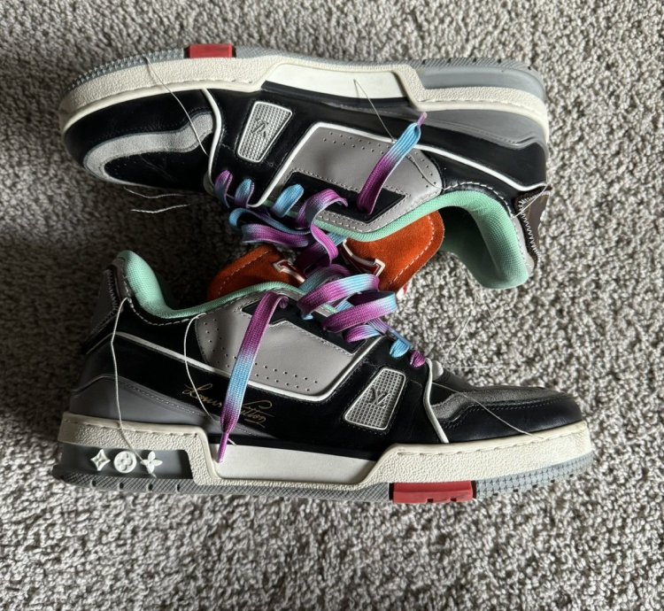 Virgil Abloh Louis Vuitton Trainer Upcycling Size 7