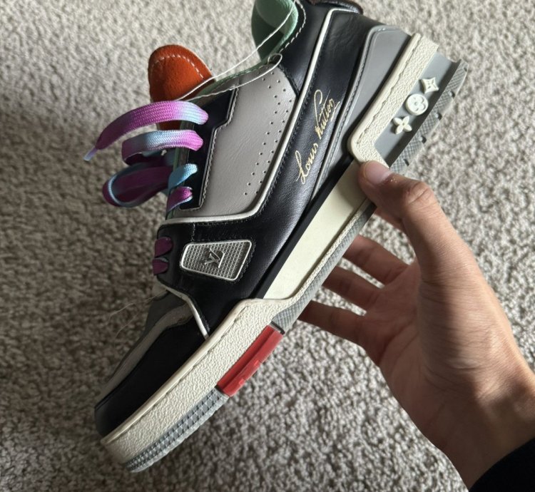 Virgil Abloh Louis Vuitton Trainer Upcycling Size 7