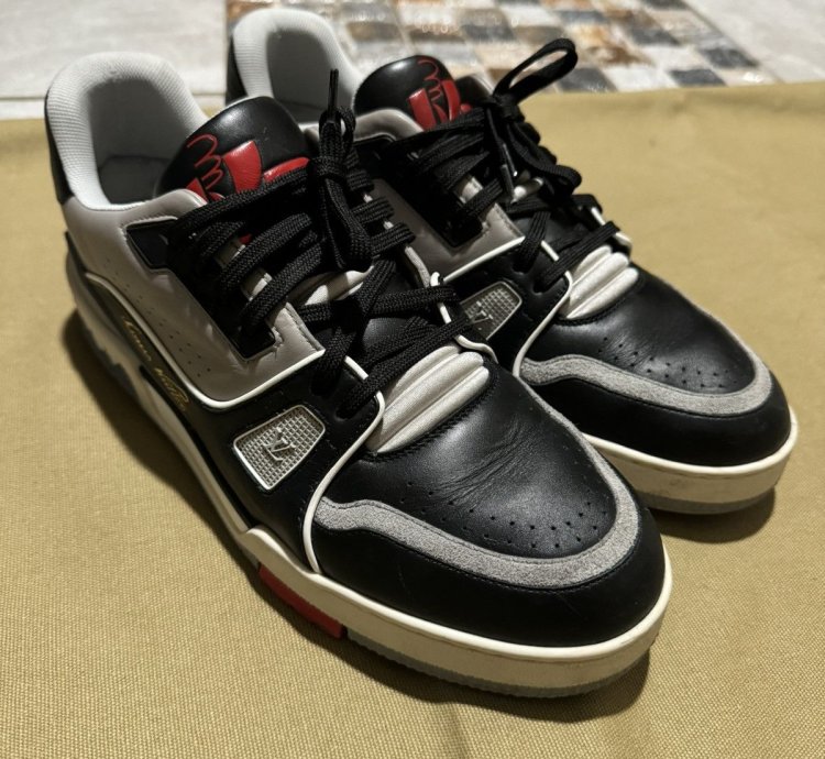 Virgil Lv Trainer Sneaker Black Cement