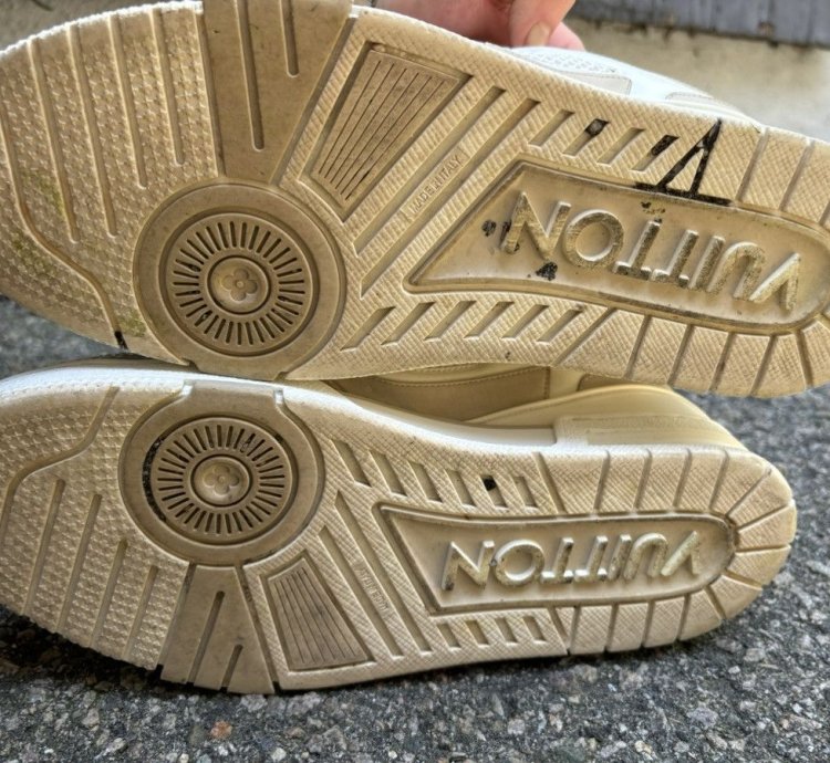 White And Beige Skate Sneakers