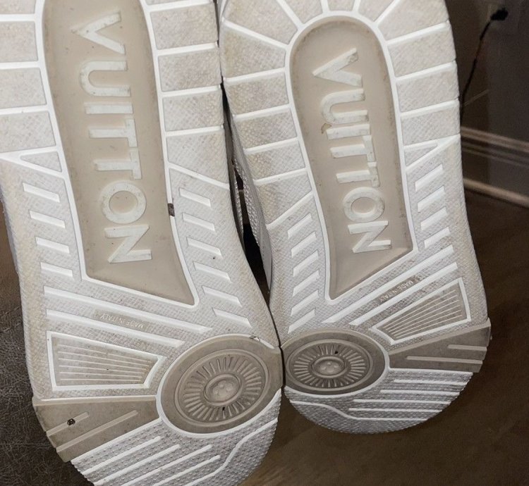 White Cream Louis Vuitton Sneakers