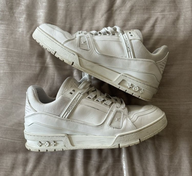 White Lv Virgil Trainers