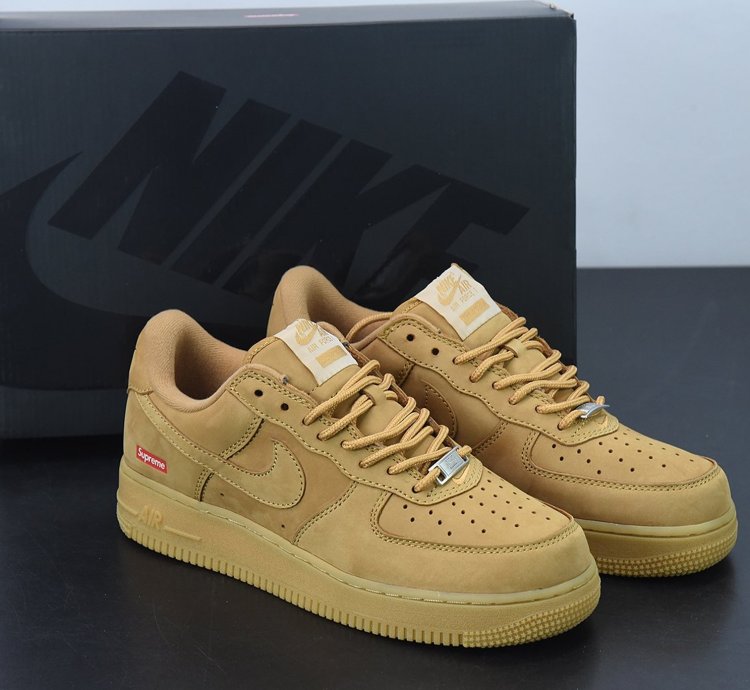 Nike Air Force 1 Low Sp Supreme Wheat