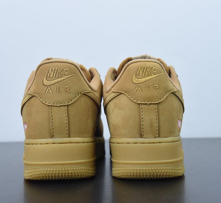 Nike Air Force 1 Low Sp Supreme Wheat