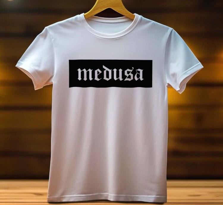 Medussa Logo Mens Tshirt Size Usa