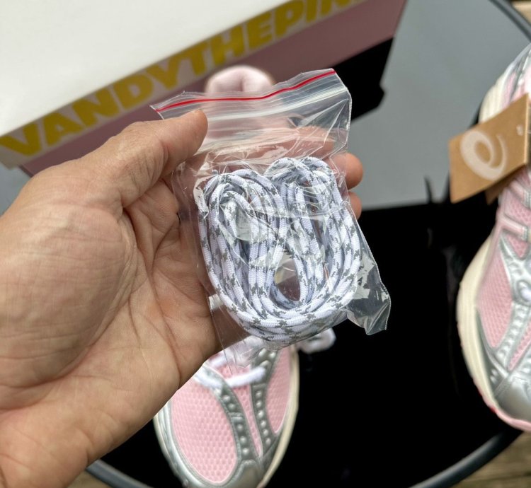 Vandy The Pink Banana Split Asics Gel Nimbus 10 1 - Pink 11