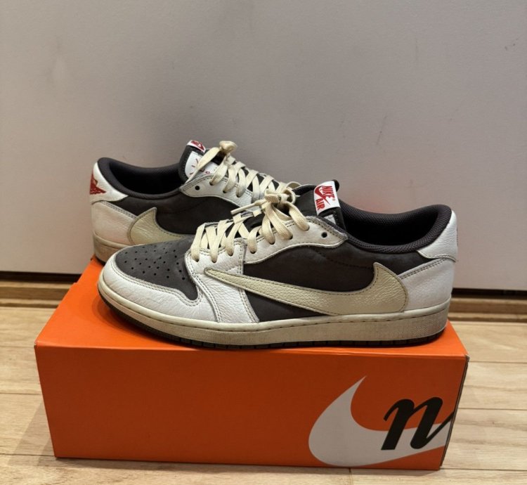 Travis Scott Jordan 1 Low Reverse Mocha Size 10 5