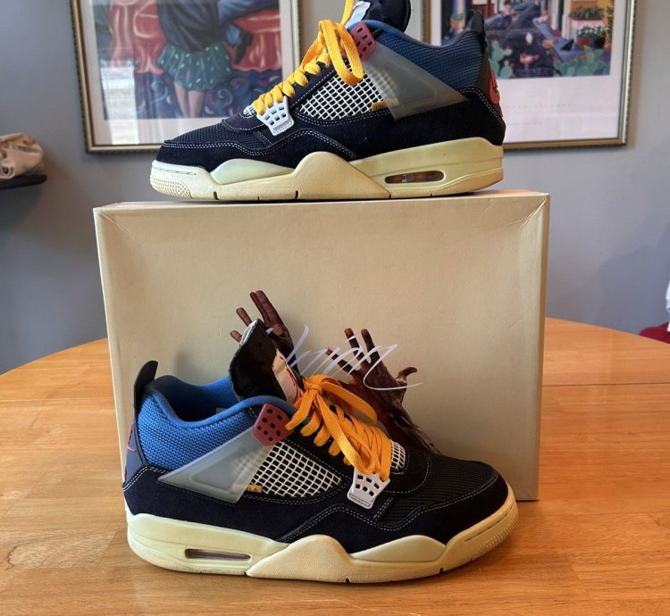 Union La Jordan 4 Off Noir