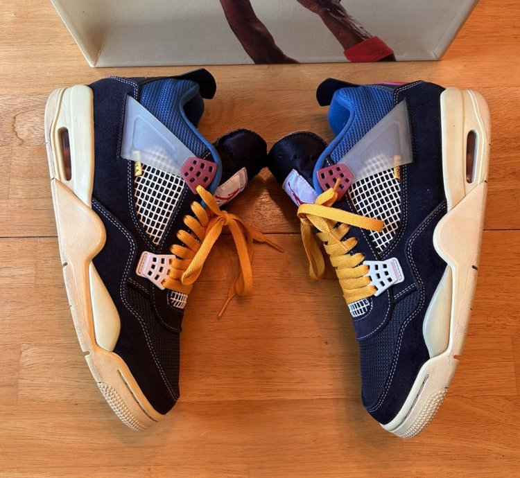 Union La Jordan 4 Off Noir