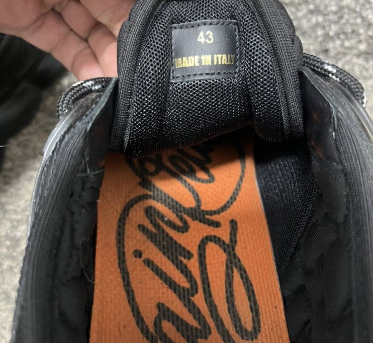 Versace Chain Reactions