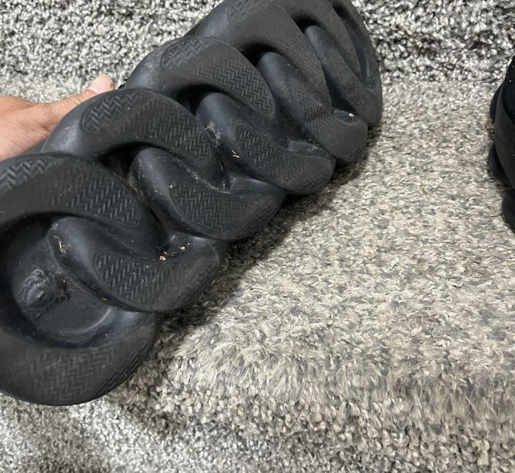 Versace Chain Reactions