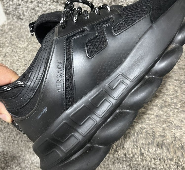 Versace Chain Reactions