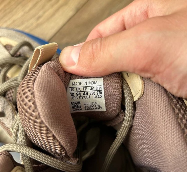 Yeezy Desert Boots Taupe Blue