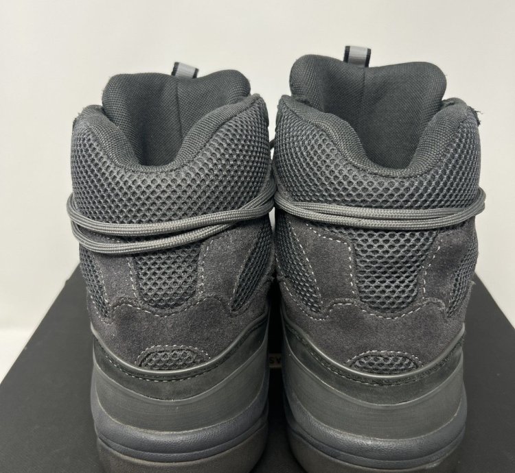 Yeezy Season 6 Desert Boot Graphite Size 44 Eu