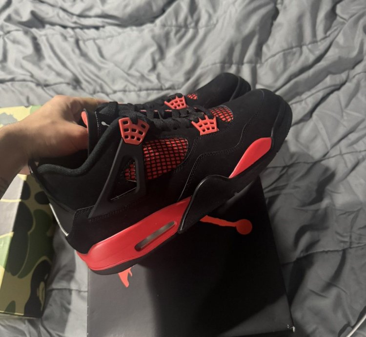 Vnds Red Thunder 4s