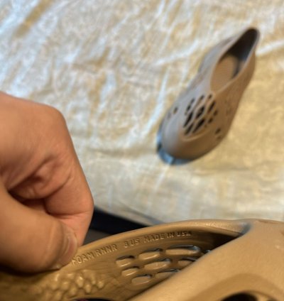 Yeezy Foam Runner Stone Taupe Size 8 Near Neew