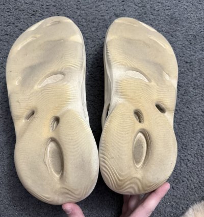 Yzy Foam Rnnr - Og Sand