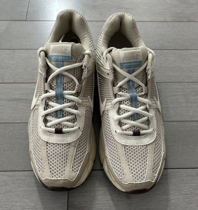 Zoom Vomero 5 Oatmeal