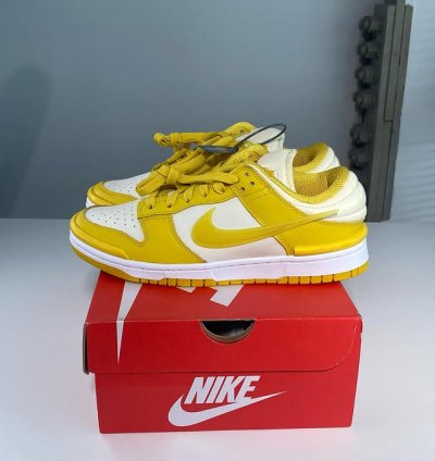 Nike Dunk Low Twist vivid Sulfur