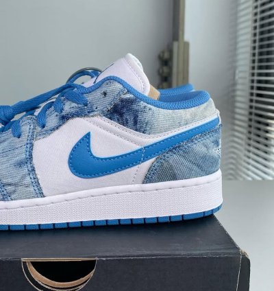 Jordan 1 Low washed Denim