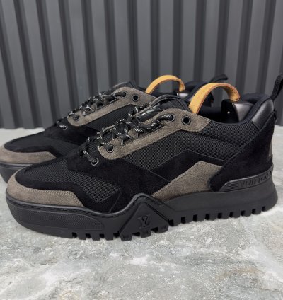 Trainers Sneakers Suede