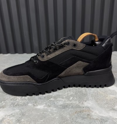 Trainers Sneakers Suede