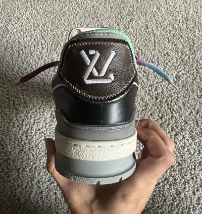 Virgil Abloh Louis Vuitton Trainer Upcycling Size 7