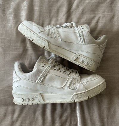 White Lv Virgil Trainers
