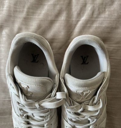 White Lv Virgil Trainers