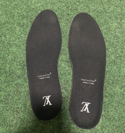 Worn 1x Louis Vuitton Tactic Runner Black Red Orange