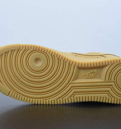 Nike Air Force 1 Low Sp Supreme Wheat