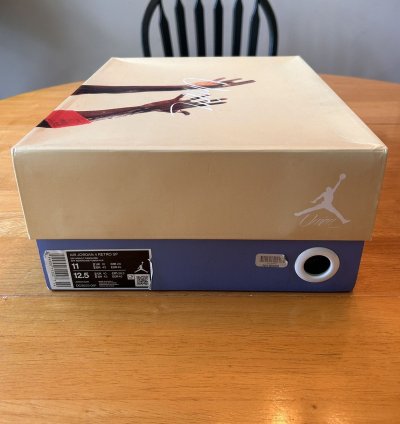 Union La Jordan 4 Off Noir