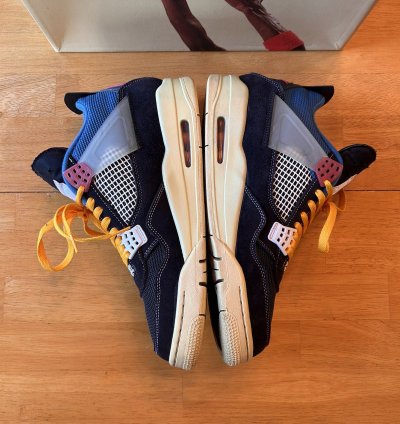 Union La Jordan 4 Off Noir