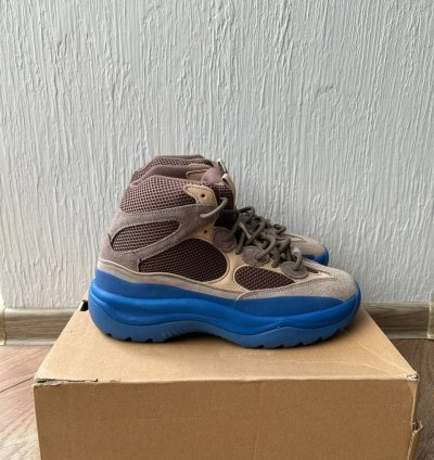 Yeezy Desert Boots Taupe Blue
