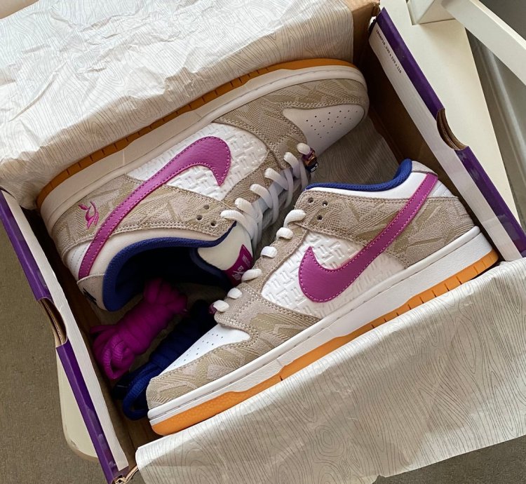 Nike Sb Dunk Low X Ravssa Leal
