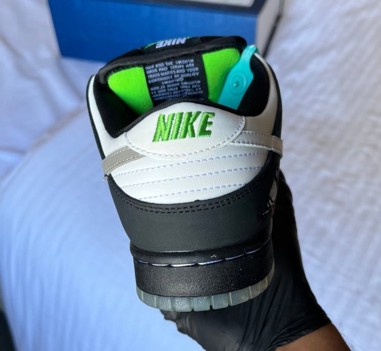 Nike Sb Dunk Panda Pigeon