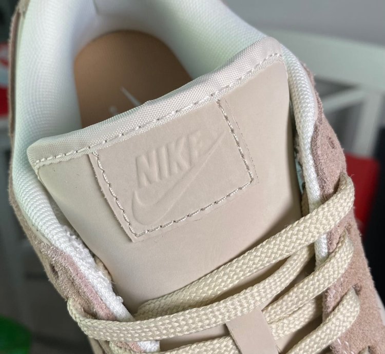 Albino Preto X Nike Dunk