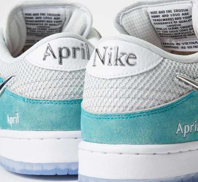 Nike Sb Dunk X April Skateboards Low Pro - Racer Blue Metallic Shoes