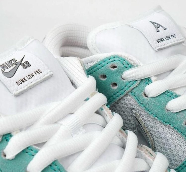 Nike Sb Dunk X April Skateboards Low Pro - Racer Blue Metallic Shoes